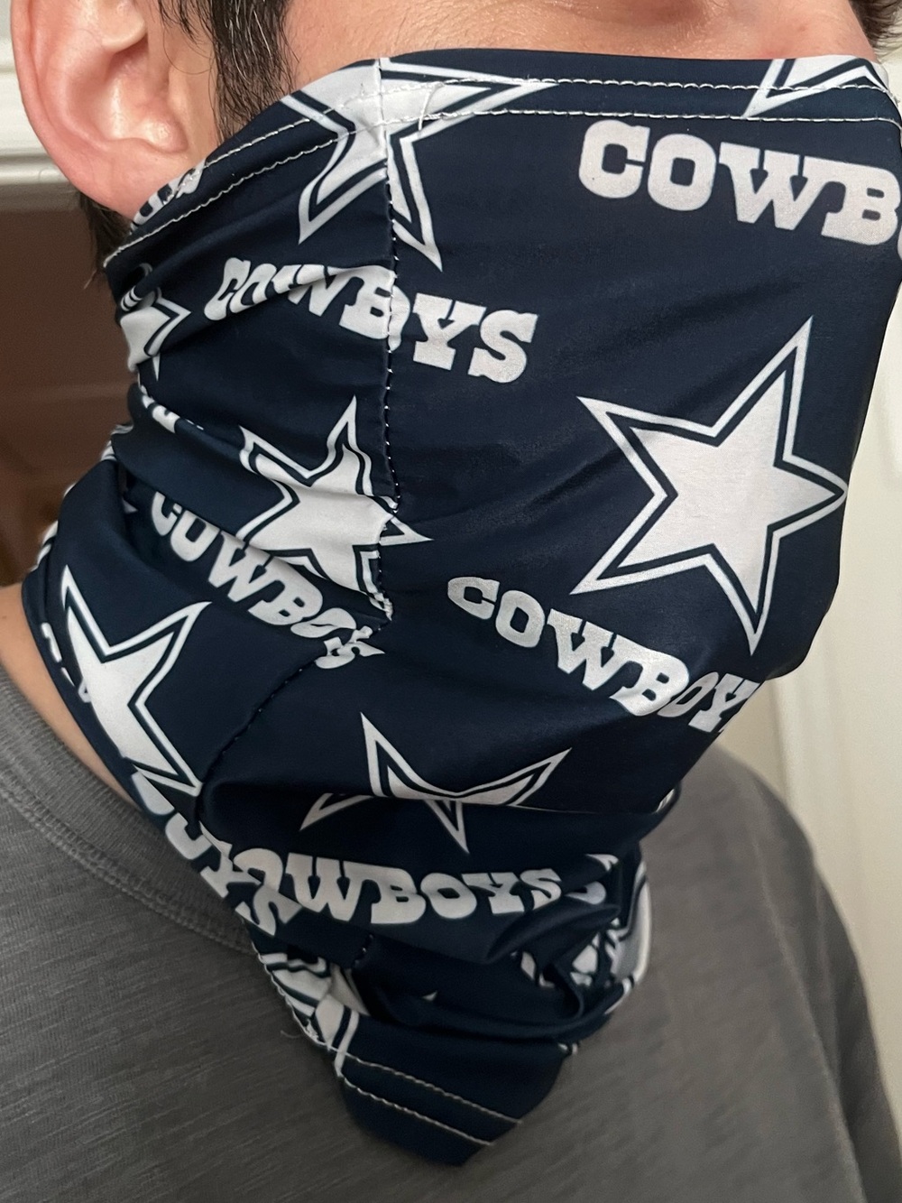 Vintage Dallas Cowboys neck gaiter in navy blue with white stars & logo